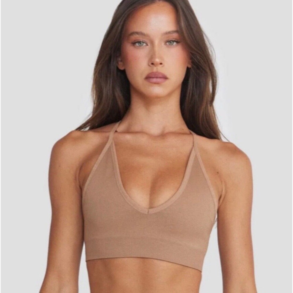 Seamless Halter Crop Top - Nude
